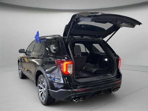 Used 2022 Ford Explorer ST AWD/4WD image 10