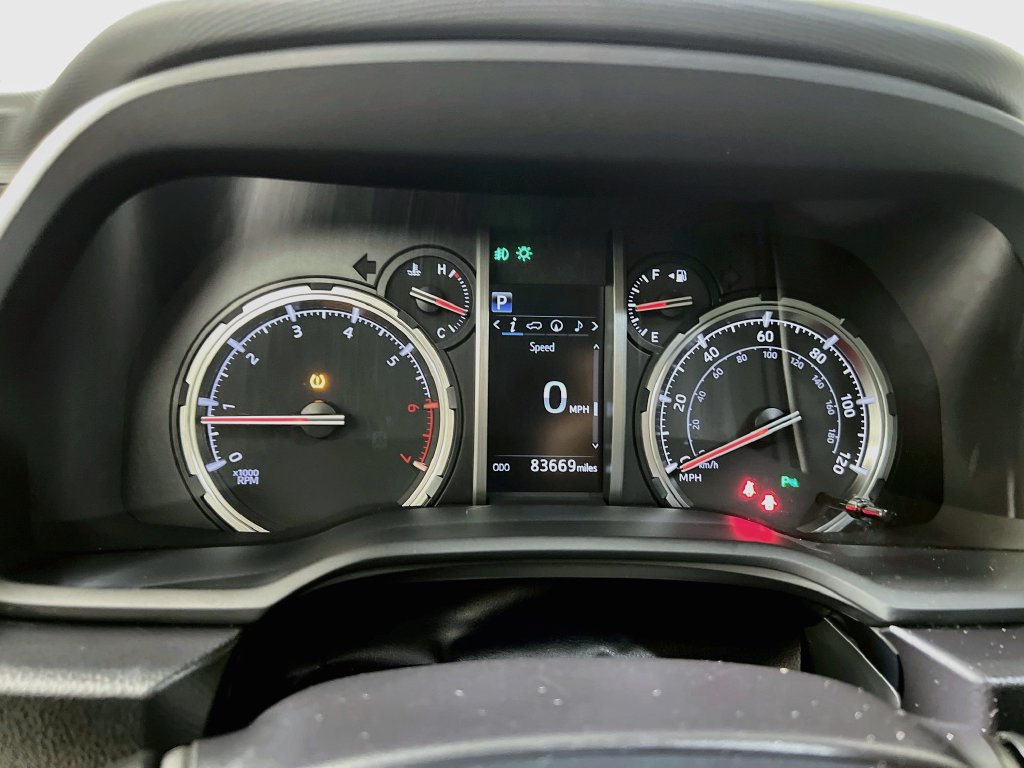 Used 2023 Toyota 4Runner Limited RWD image 19