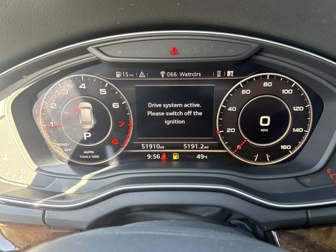 Used 2018 Audi Q5 Prestige w/ Prestige Package image 26