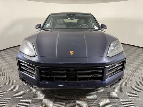 Certified 2025 Porsche Cayenne S image 10