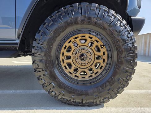 Used 2023 Ford Bronco Raptor AWD/4WD image 19