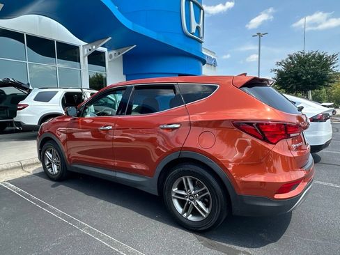 Used 2017 Hyundai Santa Fe Sport FWD image 4