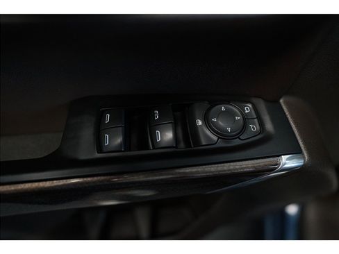 Used 2019 Chevrolet Silverado 1500 LT w/ Texas Edition image 16