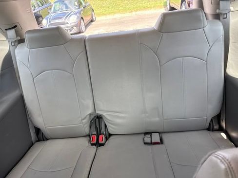 Used 2016 GMC Acadia SLT FWD image 12