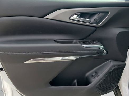 New 2026 Chevrolet Traverse LT w/ Midnight/Sport Edition image 19