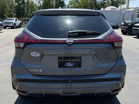 Used 2024 Nissan Kicks S FWD image 3