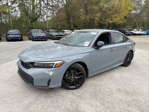 Used 2025 Honda Civic Sport image 5