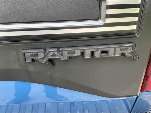 Used 2019 Ford F150 Raptor w/ Equipment Group 802A Luxury AWD/4WD image 9