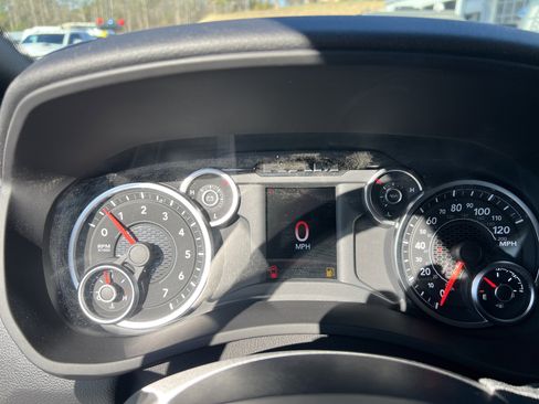 Used 2025 RAM 2500 Big Horn image 32