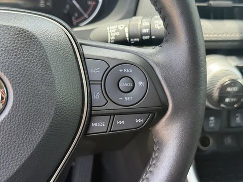 Used 2025 Toyota RAV4 XLE w/ Weather Package FWD image 17