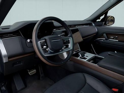 Used 2025 Land Rover Range Rover Long Wheelbase Autobiography AWD/4WD image 20