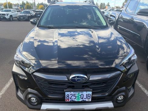 Used 2025 Subaru Outback Limited XT w/ Popular Package #2 AWD/4WD image 1