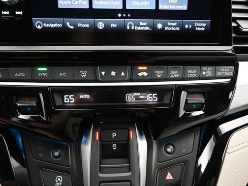 Used 2026 Honda Odyssey Touring image 16