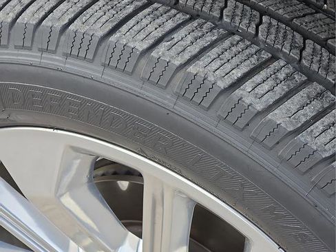 Used 2021 Ford F150 Limited AWD/4WD image 9