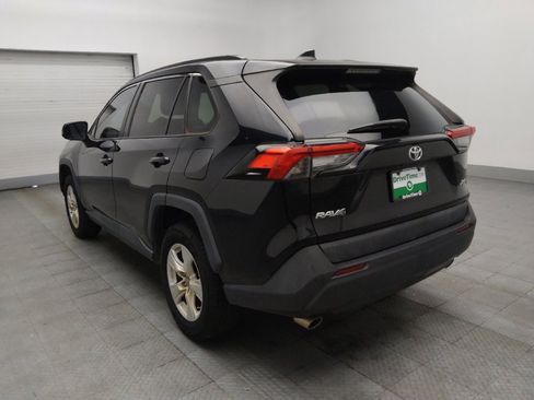 Used 2019 Toyota RAV4 XLE FWD image 5