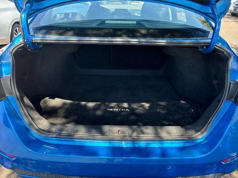 Used 2024 Nissan Sentra SV FWD image 11