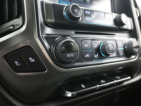 Used 2018 Chevrolet Silverado 1500 LT w/ All Star Edition image 19