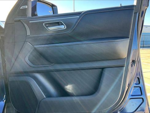 Certified 2025 INFINITI QX80 Pure image 24