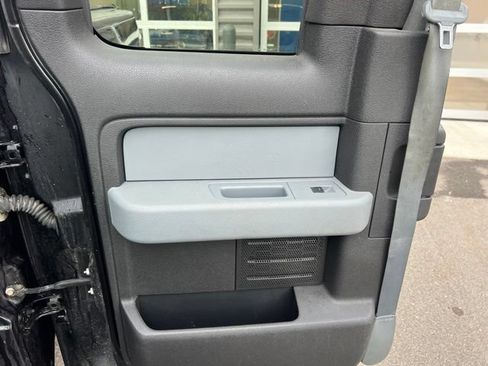 Used 2014 Ford F150 XLT w/ Equipment Group 302A Luxury AWD/4WD image 17