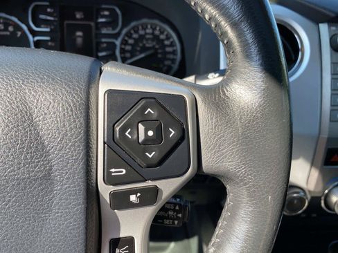 Used 2020 Toyota Tundra Platinum AWD/4WD image 19