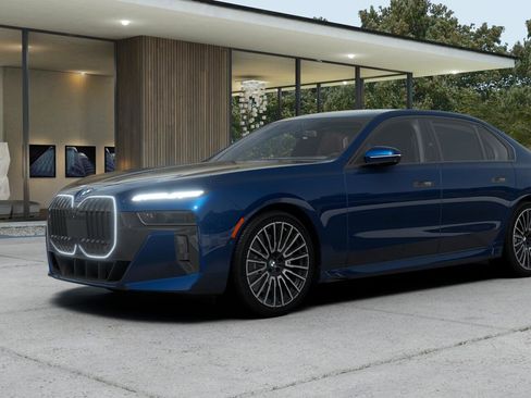 New 2026 BMW 760i xDrive w/ Executive Package image 1