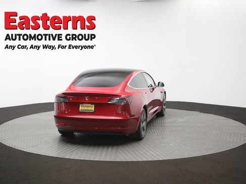 Used 2020 Tesla Model 3 Standard Range RWD image 34