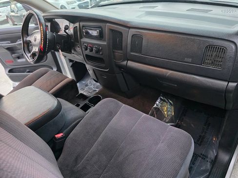 Used 2002 Dodge Ram 1500 Truck 2WD Quad Cab image 37