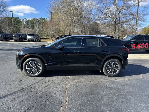 New 2026 Chevrolet Blazer EV LT image 8