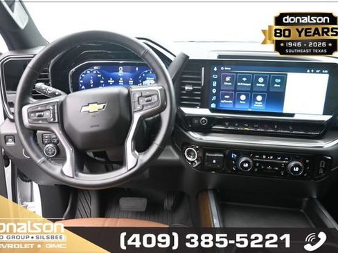 Used 2025 Chevrolet Silverado 2500 High Country w/ High Country Premium Package AWD/4WD image 13