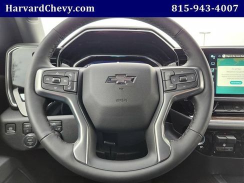 Used 2026 Chevrolet Silverado 1500 RST AWD/4WD image 16