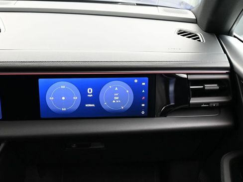 Certified 2024 Porsche Macan 4 Electric image 34