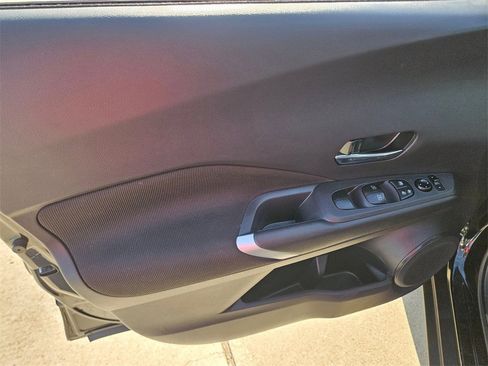 Used 2024 Nissan Kicks SV image 14