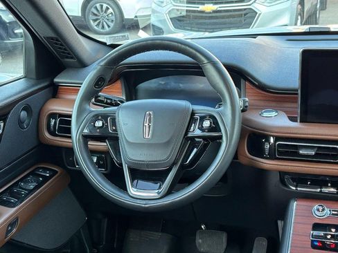Used 2023 Lincoln Aviator Reserve w/ Equipment Group 201A image 13