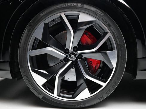 Used 2023 Audi RS Q8 w/ Black Optic Package image 35
