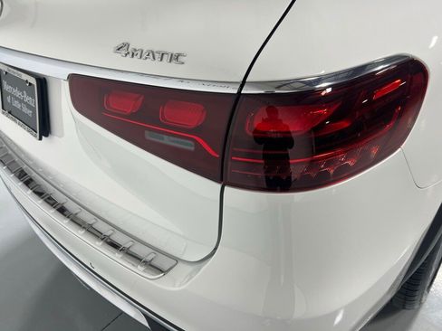 Used 2024 Mercedes-Benz GLS 450 4MATIC image 14