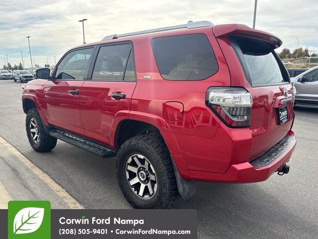 Used 2018 Toyota 4Runner SR5 Premium AWD/4WD image 4