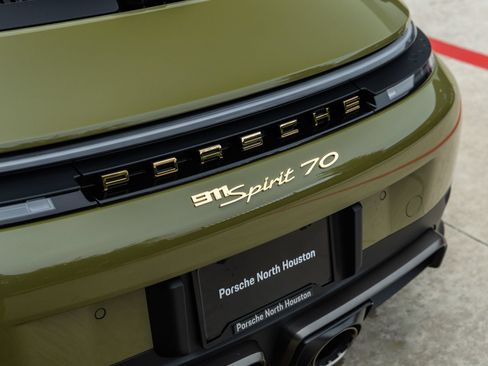 Certified 2026 Porsche 911 GTS RWD image 27