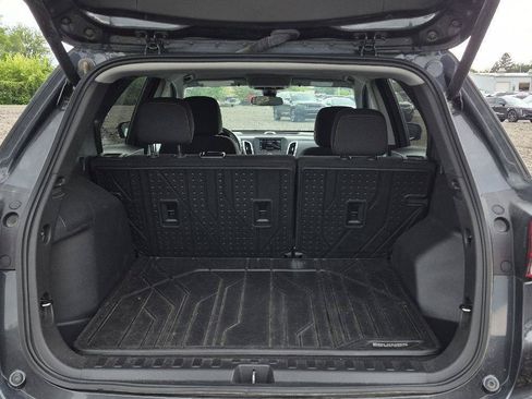 Used 2023 Chevrolet Equinox LT FWD image 5