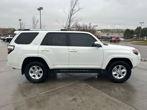 Used 2021 Toyota 4Runner SR5 Premium AWD/4WD image 9