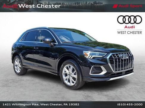 Used 2023 Audi Q3 2.0T Premium w/ Convenience Package AWD/4WD image 1