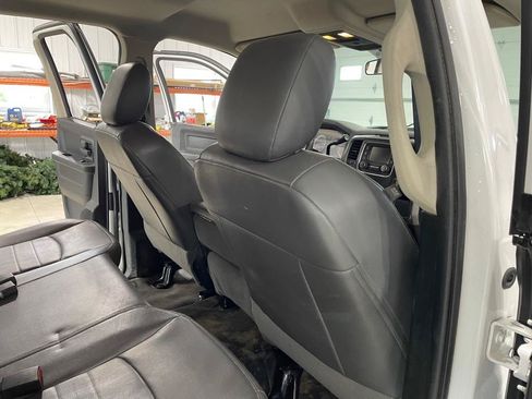 Used 2015 RAM 1500 Tradesman AWD/4WD image 18