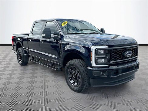 Used 2025 Ford F250 XL w/ STX Appearance Package image 3