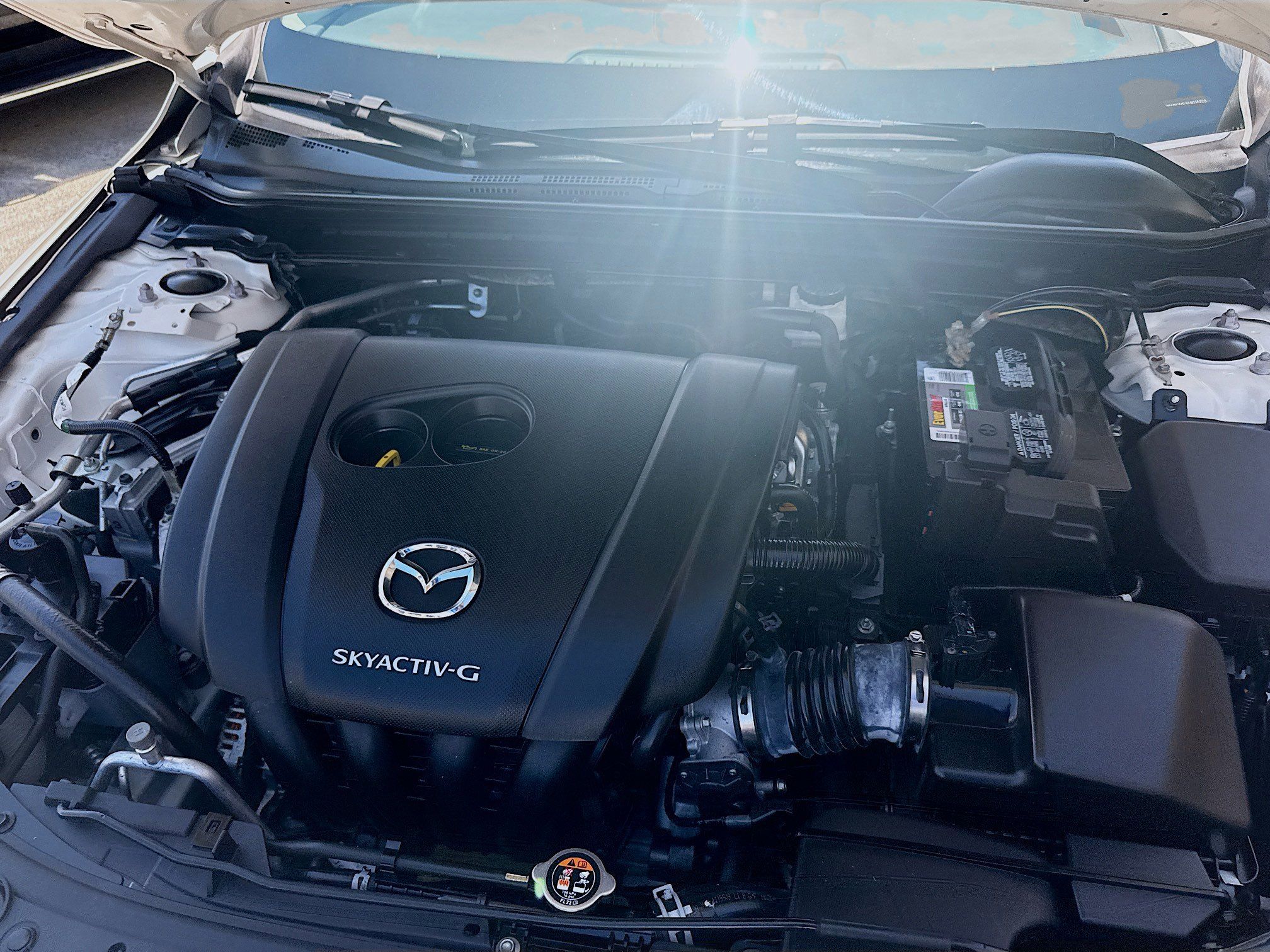 Used 2020 MAZDA MAZDA3 Sedan FWD image 34