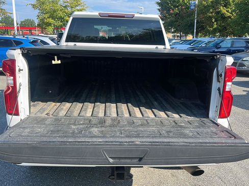 Used 2021 Chevrolet Silverado 2500 LTZ w/ Safety Package AWD/4WD image 10