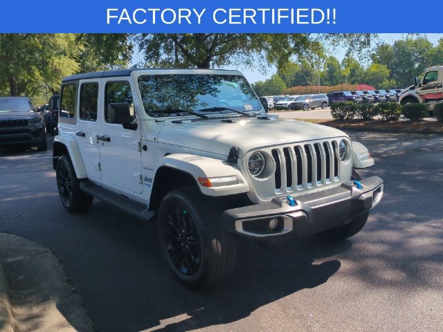 Certified 2022 Jeep Wrangler Unlimited Sahara w/ Cold Weather Group AWD/4WD image 7