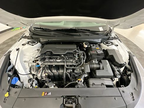 Used 2025 Kia K4 LXS image 34