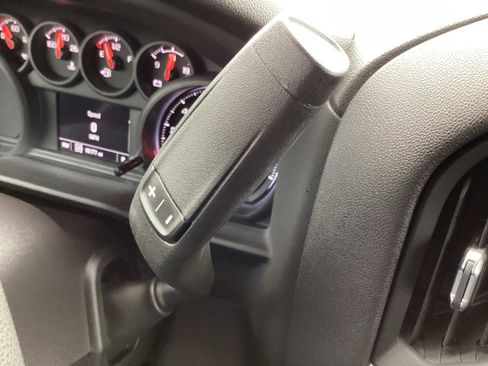 Used 2024 Chevrolet Silverado 1500 Custom image 24