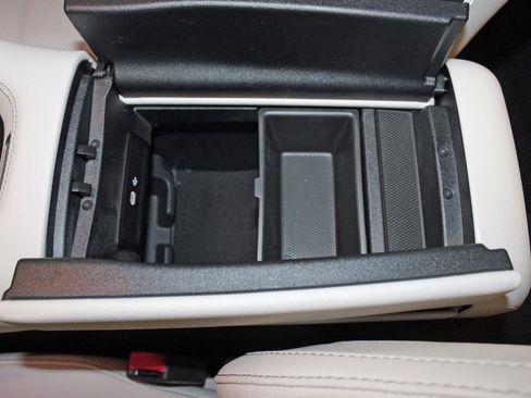 Certified 2026 Mercedes-Benz GLE 450 4MATIC image 27