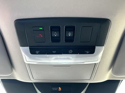 New 2026 Nissan Pathfinder SL w/ SL Premium Package (P04) AWD/4WD image 35