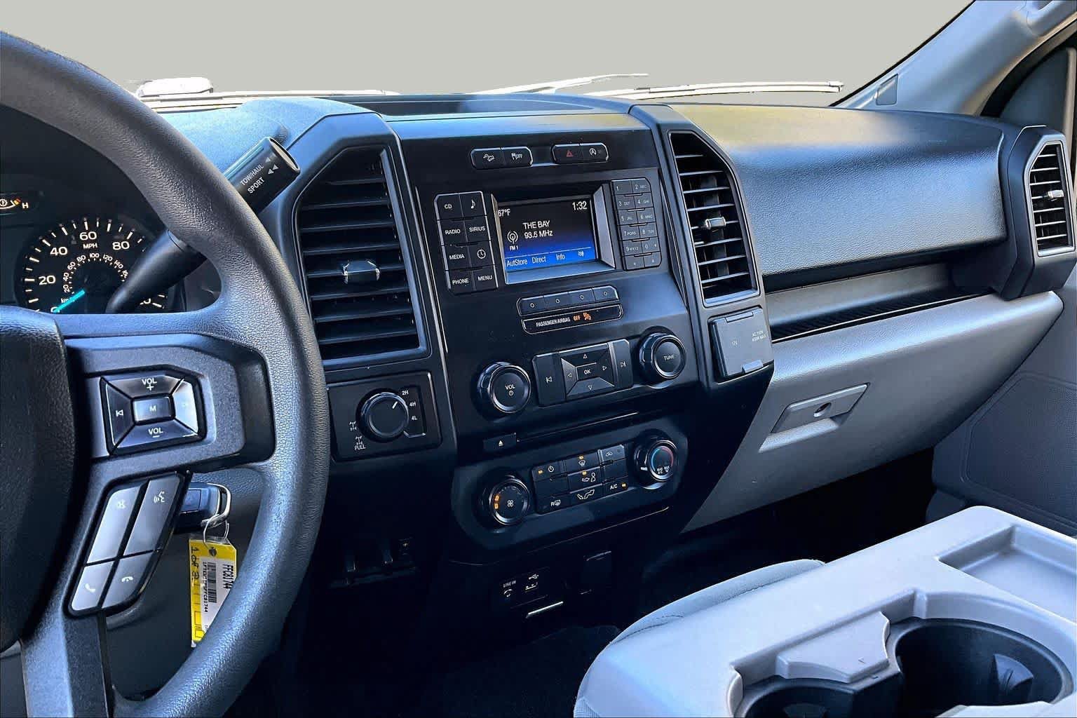 Used 2015 Ford F150 XL w/ Equipment Group 101A Mid AWD/4WD image 7